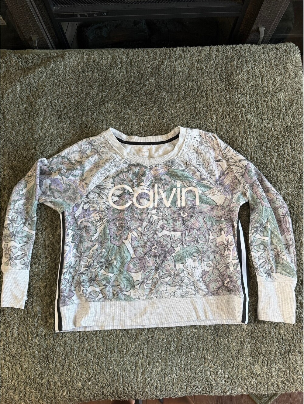 Calvin Klein Performance Women's Floral Print Sweatshirt, Size Medium